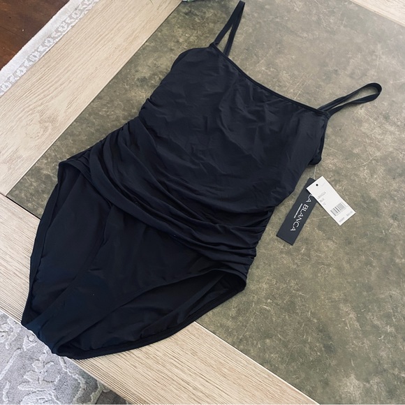 Island Goddess Rouched Body Lingerie Mio One Piece Swimsuit - Picture 6 of 12